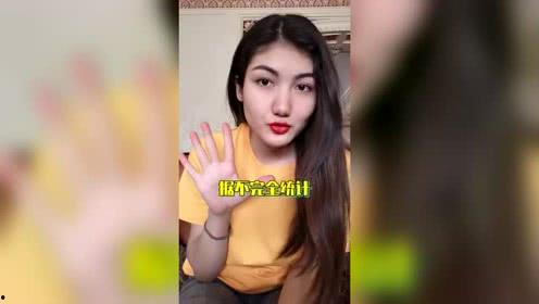 娱乐吃瓜酱沙发视频,揭秘幕后花絮,带你走进明星私生活 第3张 娱乐吃瓜酱沙发视频,揭秘幕后花絮,带你走进明星私生活 第3张